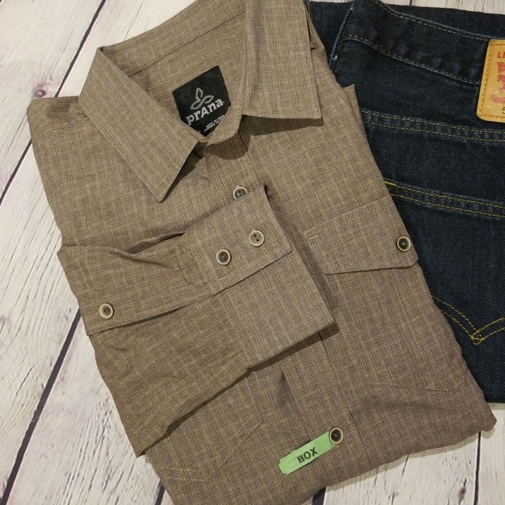 PrAna Brown Long Sleeve Button Down Shirt